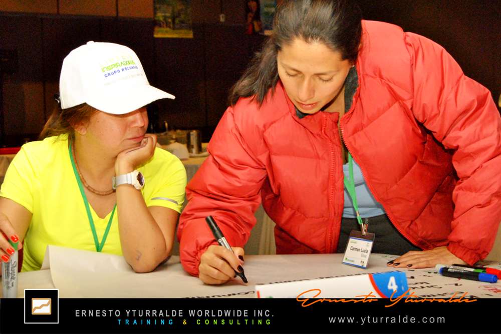 Lideresas: Taller de Liderazgo Transformacional para el Desarrollo de Habilidades Directivas LATAM